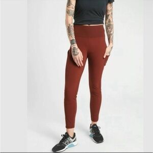 Athleta TALL Trekkie Hybrid Crop Tight